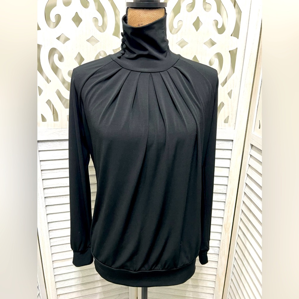 Classic New York and Company Long Sleeve Turtleneck Blouse